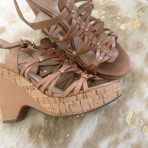 Leather and cork platform Nude Sandal - Picture 2 of 4